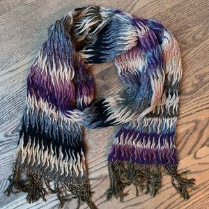 🆕 Anthropologie colorful zigzag neck scarf